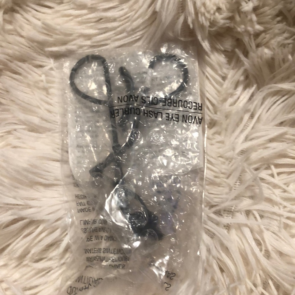 Eyelash curler